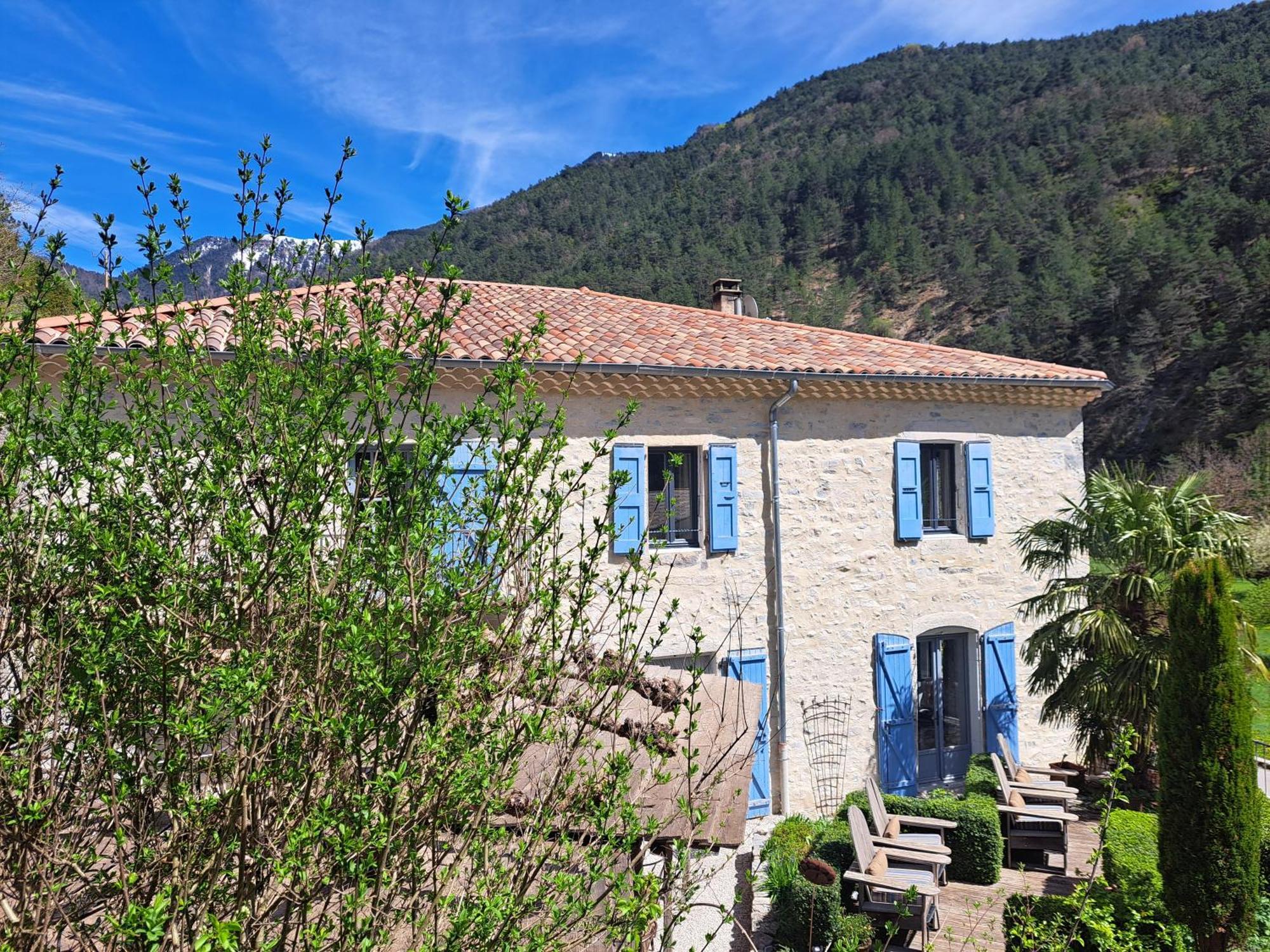 Menée Le Sareymond B&B 외부 사진