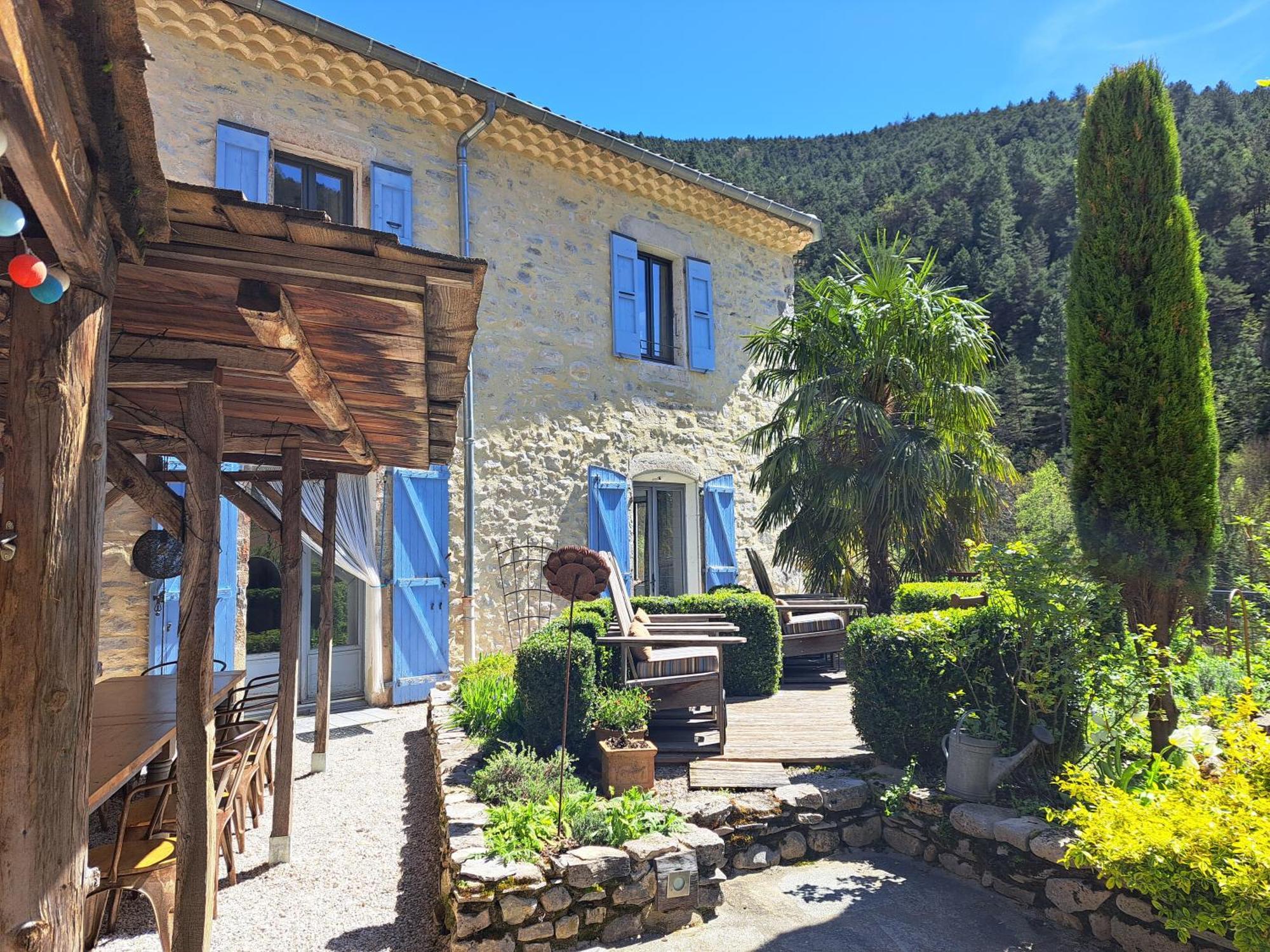 Menée Le Sareymond B&B 외부 사진